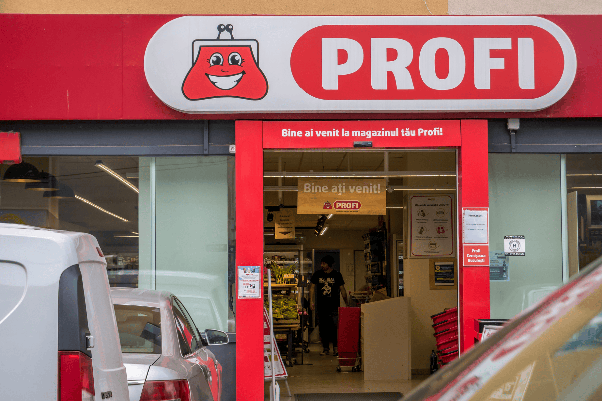 Profi, în anul tranzacției. Pierderi istorice de 537 mil. lei în 2025. Începând de astăzi, Profi și Mega Image operează sub o