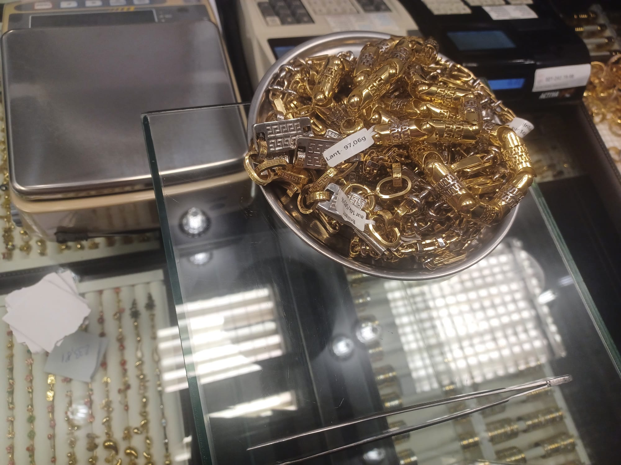 ANAF lansează eLicitațiiANAF: bunurile sechestrate pot fi cumpărate online începând cu 30 martie