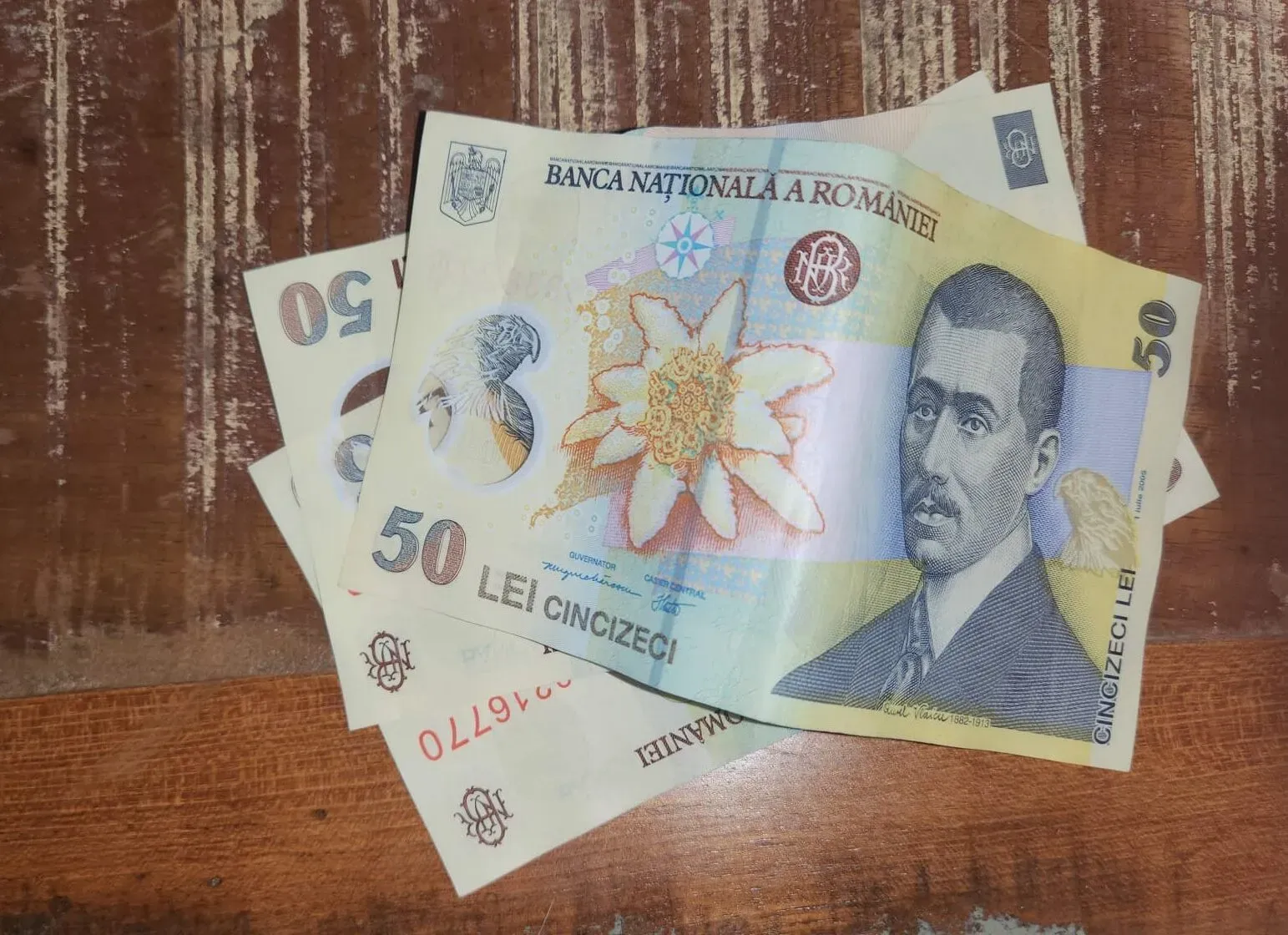 Transparența salarială a început cu joburile entry level și cu locurile de muncă pentru care candidații nu au nevoie studii s