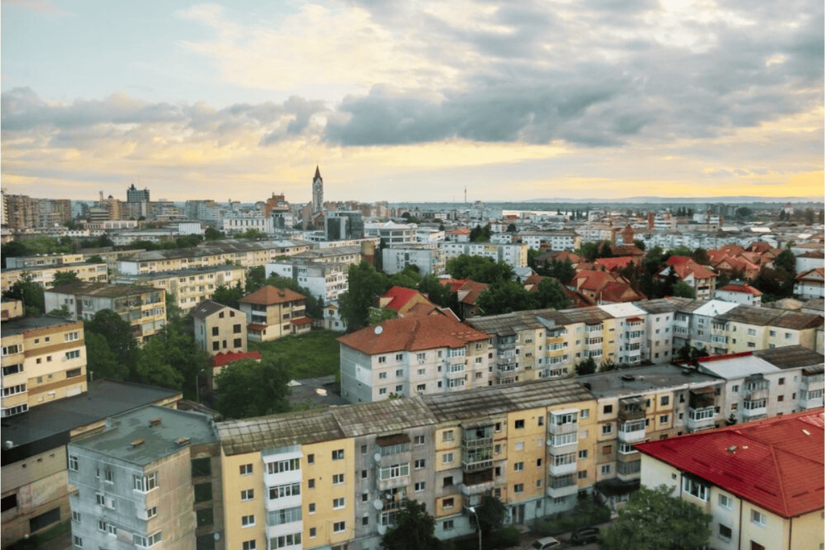 Top 50 companii din Bacău. Familiile Pavăl și Umbrărescu domină județul. Rafo, Amurco și Dărmănești au dispărut. Cum s-a schimbat vârful clasamentului în perioada 2008-2024