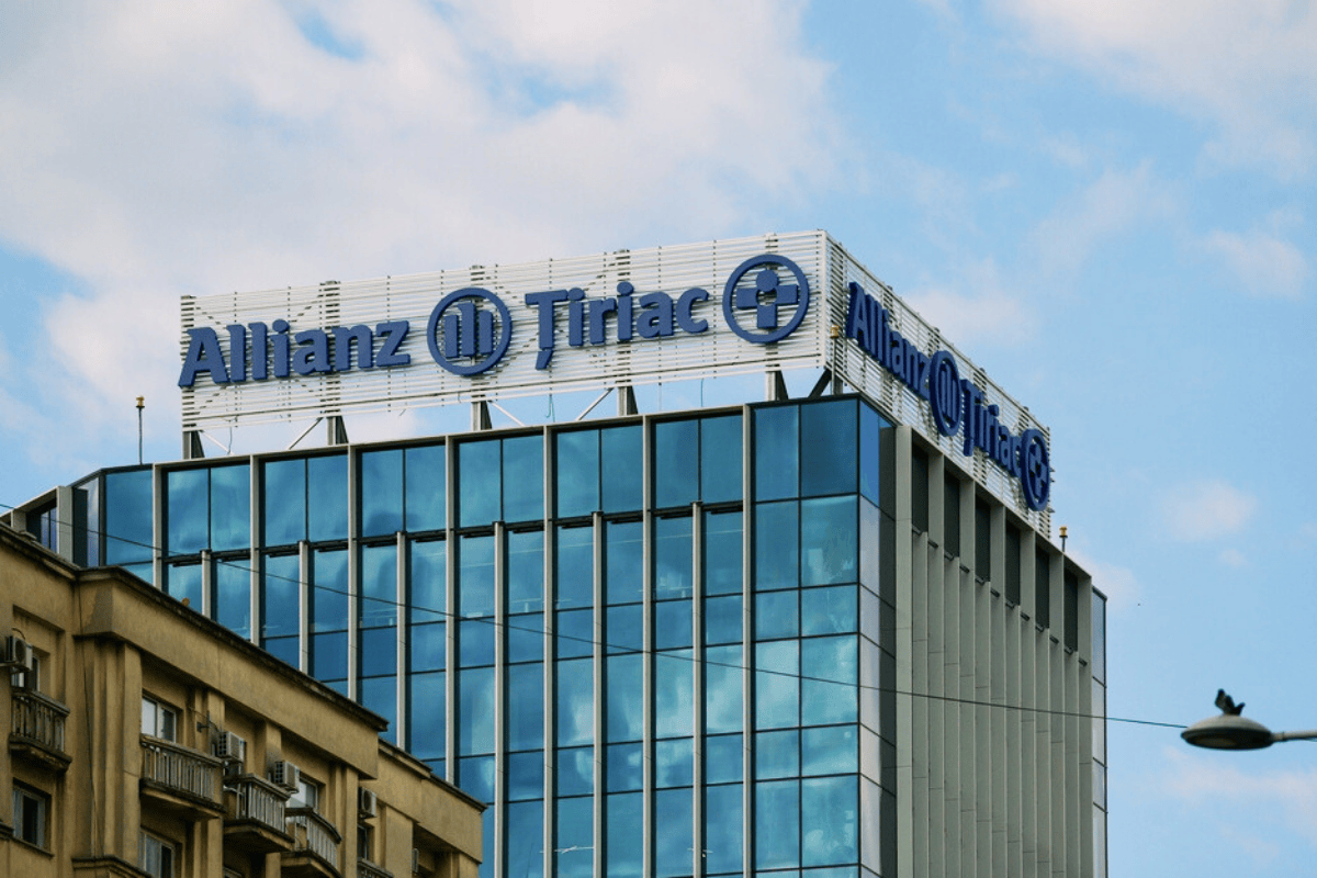 Sondaj: 90% dintre români se simt vulnerabili în fața unor situații financiare neprevăzute. Pierderea sănătății este cea mai mare temere