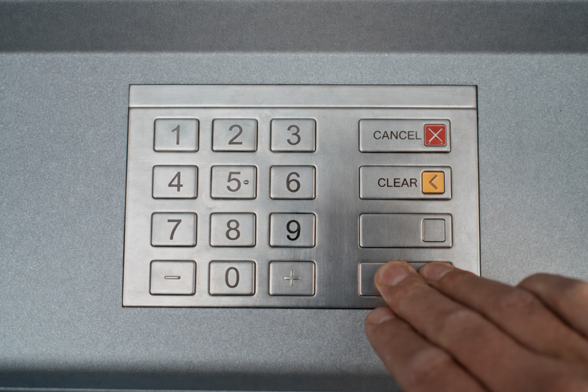 Băncile românești văd deficitele gemene drept cel mai mare risc pentru stabilitatea financiară. Topul riscurilor din sistemul bancar