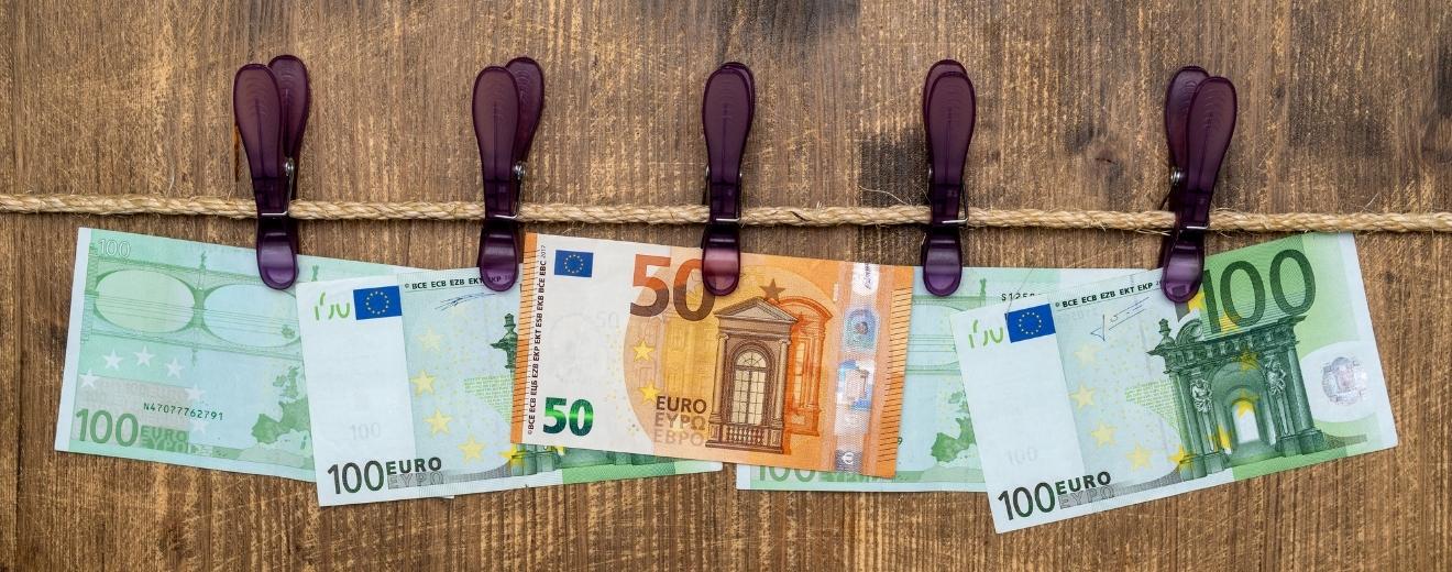 Spălarea banilor „negri”, misiune grea