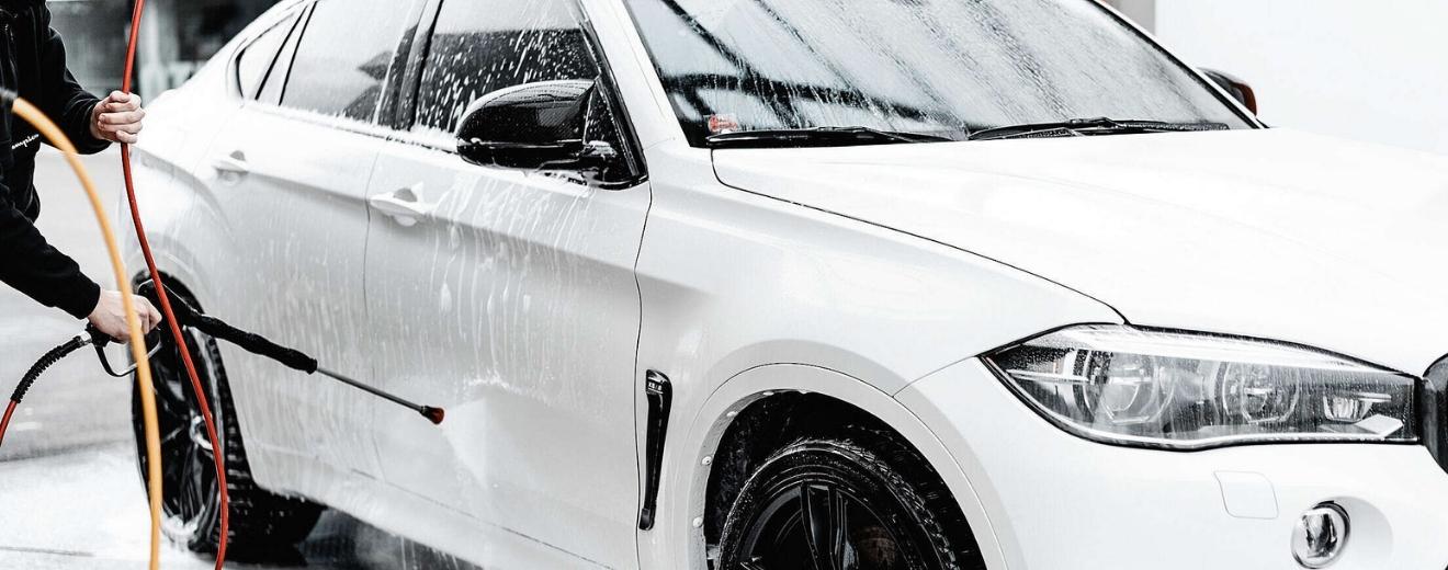 Majorarea salariu minim brut la 3.700 de lei de la 1 iulie. Cum va fi afectată industria auto, sector care asigură 13% din PIB-ul României