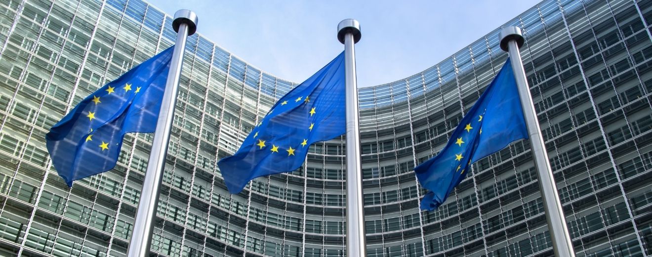 Răspunsul Comisiei Europene pentru Termene.ro legat de viitorul impozitării microîntreprinderilor din România. Scade pragul cifrei de afaceri sau crește procentul de impozitare