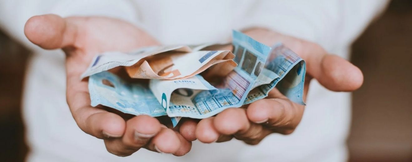 Salariul minim european. Pe ce poziție se situează România în UE și în ce măsură respectă recomandările Uniunii