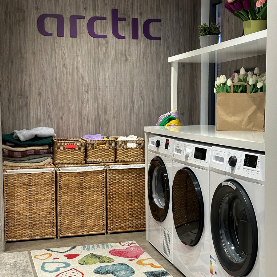 Câte miliarde de lei era cifra de afaceri la Arctic Găești înainte să-și schimbe numele în Beko România