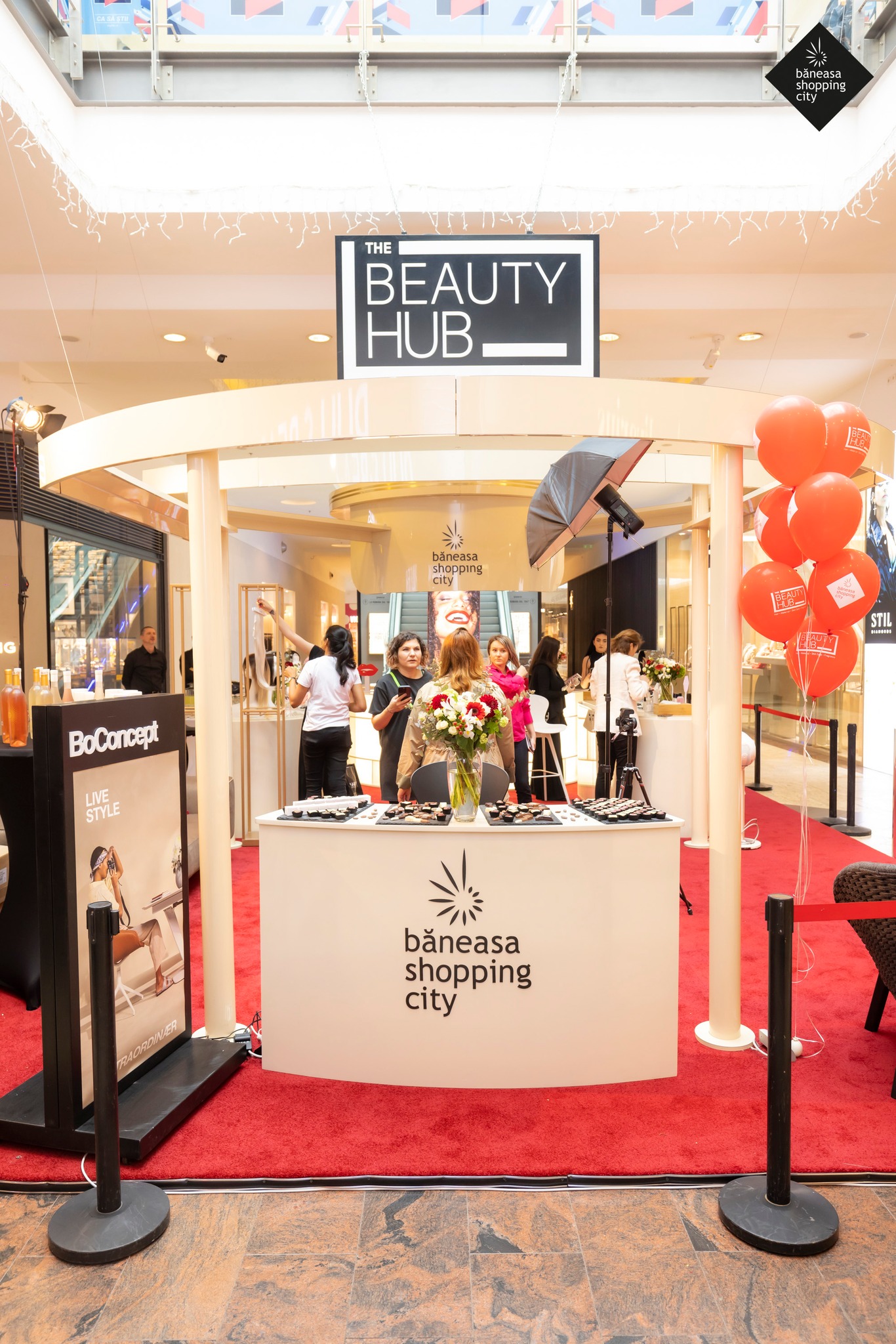 Antreprenorii români sunt tot mai des atrași de afacerile în franciză. Topul celor mai atractive 8 idei de francize