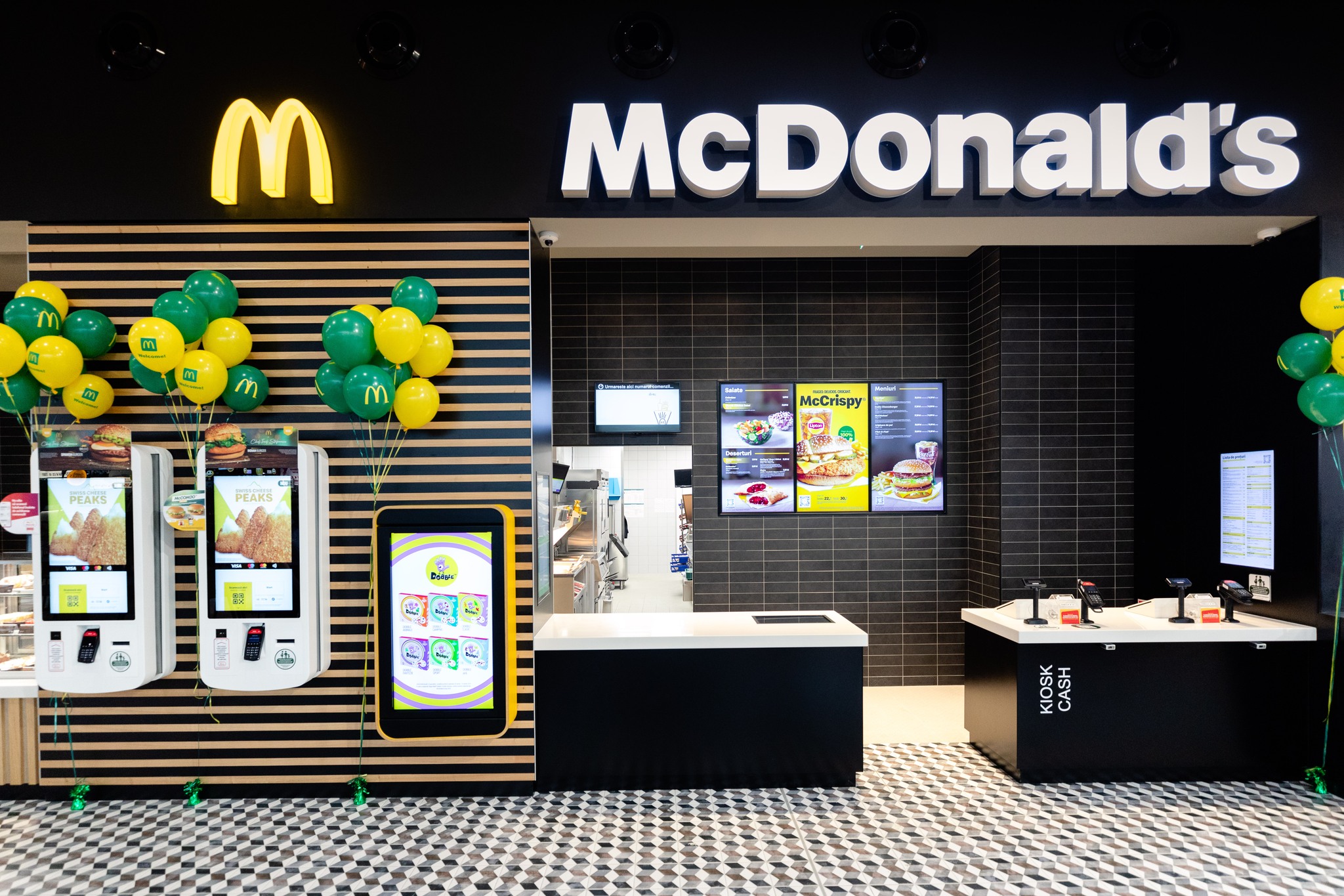 Firma care operează rețeaua McDonald’s în România s-a apropiat și mai mult de o cifră de afaceri anuală de 2 miliarde de lei