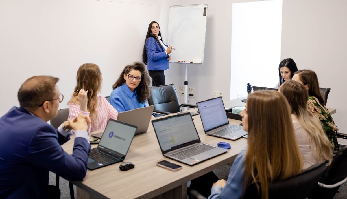 Descoperiți culisele fondurilor europene alături de echipa InAfaceri!