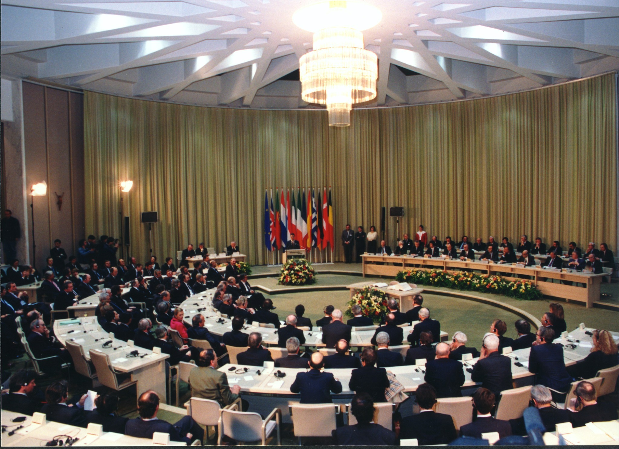 Comisia Europeană nu a avizat încă programul Start-Up Nation. Aprobarea ar putea veni după 15 august