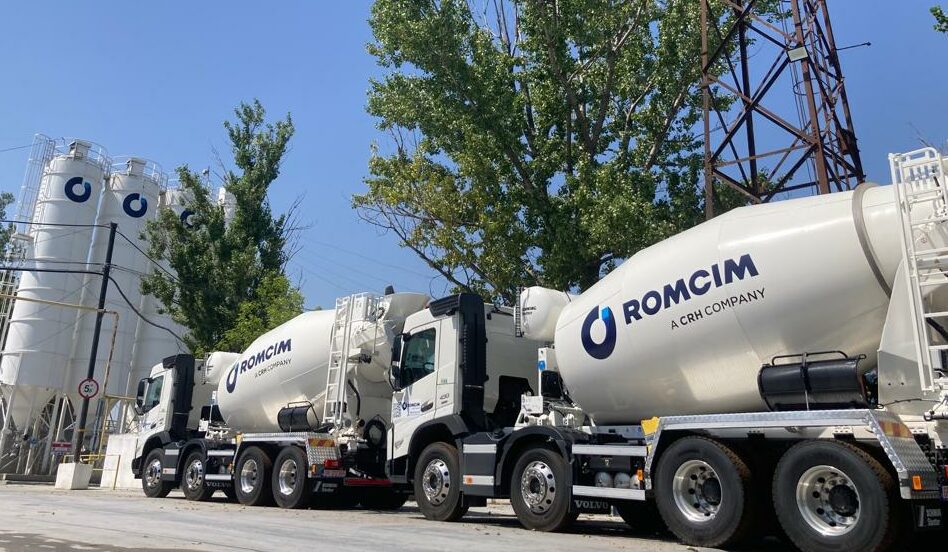 Romcim anunță că a cumpărat un producător de soluţii pentru reţelele de infrastructură de apă şi alte utilităţi