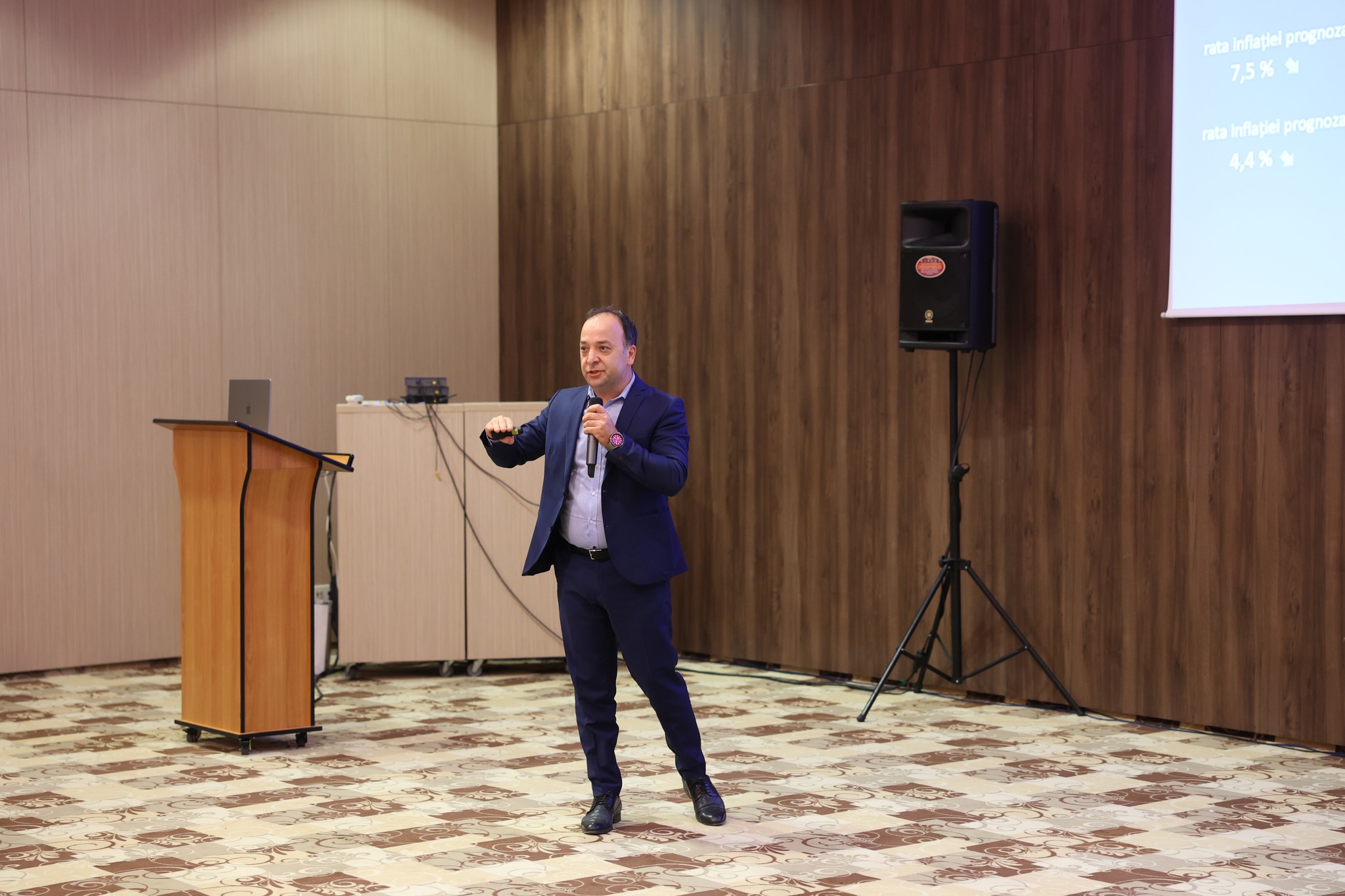 Codul Fiscal va suferi, cel mai probabil, o serie de modificări, consideră consultantul și managerul Frames, Adrian Negrescu