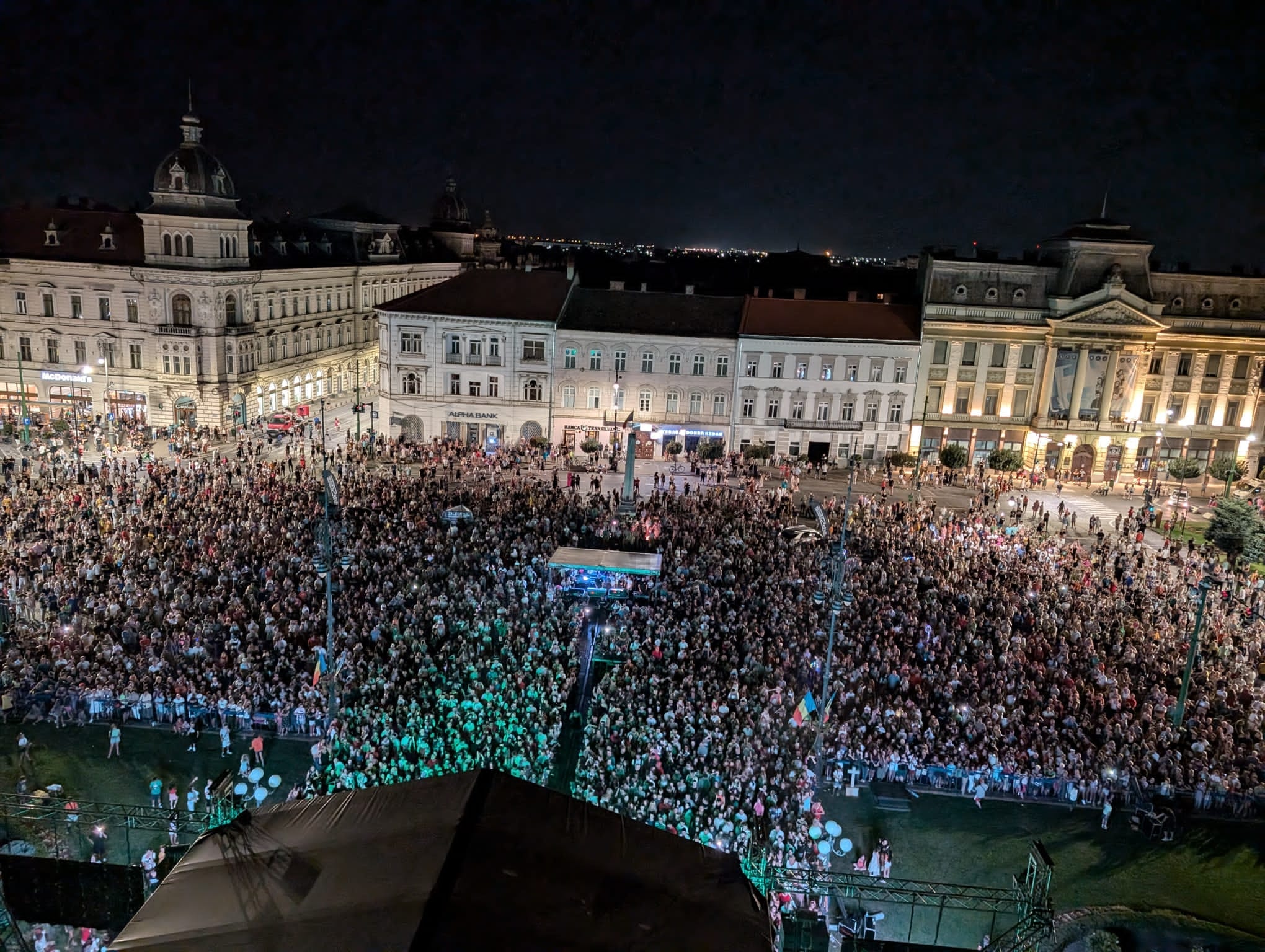 Topul celor mai mari companii din Arad. Transportul de mărfuri, lucrările de construcții și saloanele de înfrumusețare sunt cele mai dese afaceri din județ