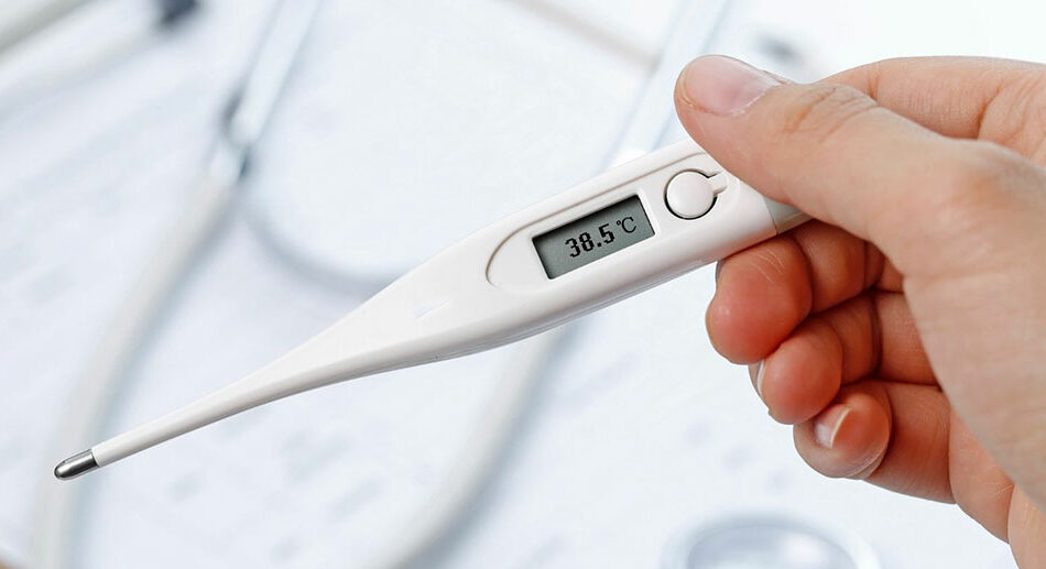 Ultimele soluții cu AI din domeniul medical. Google și Microsoft oferă instrumente cu Inteligență Artificială pentru munca administrativă a medicilor și asistentelor