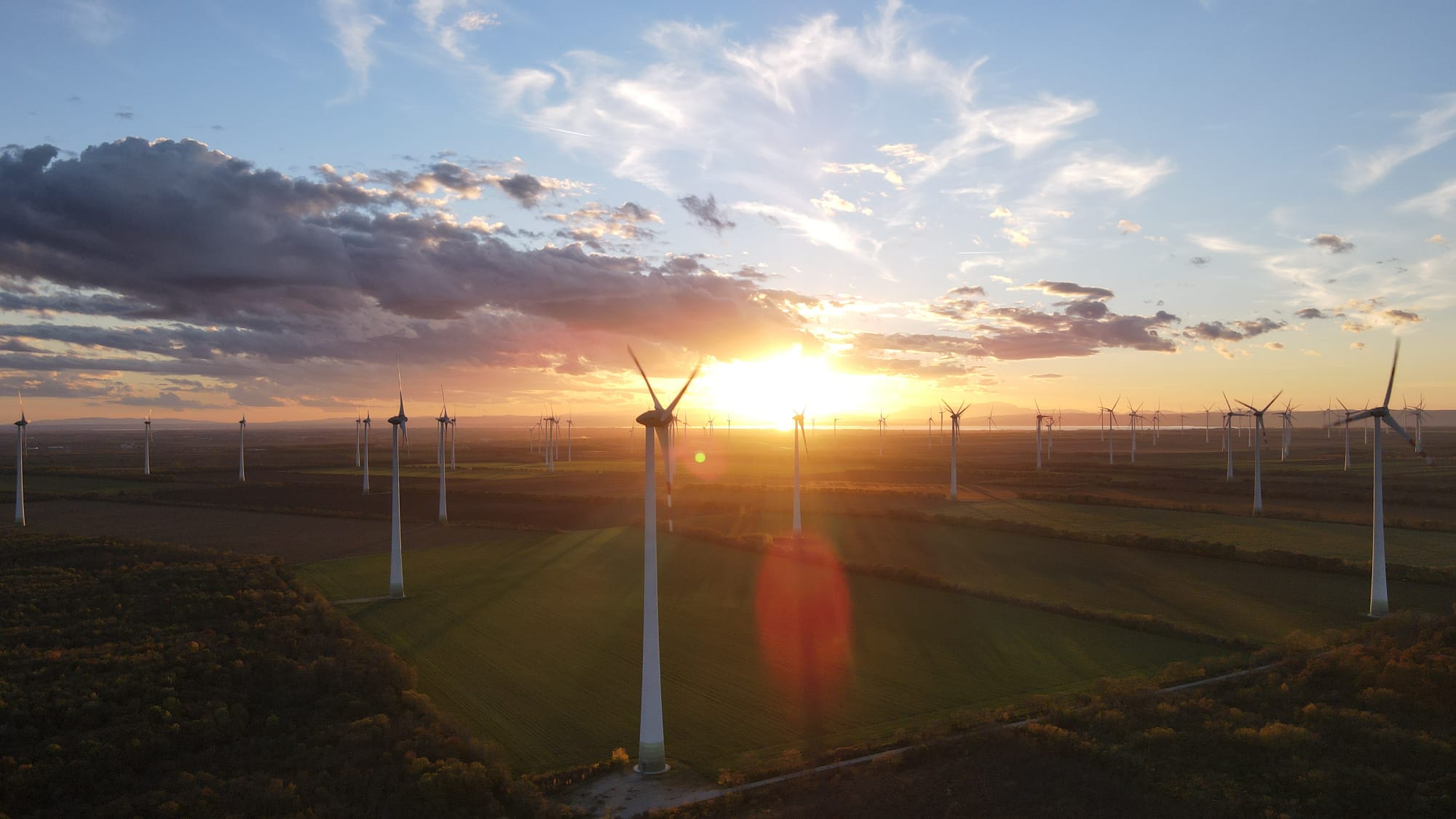 Economica.net | Investiție de peste jumătate de miliard de euro într-o unitate de stocare a energiei
