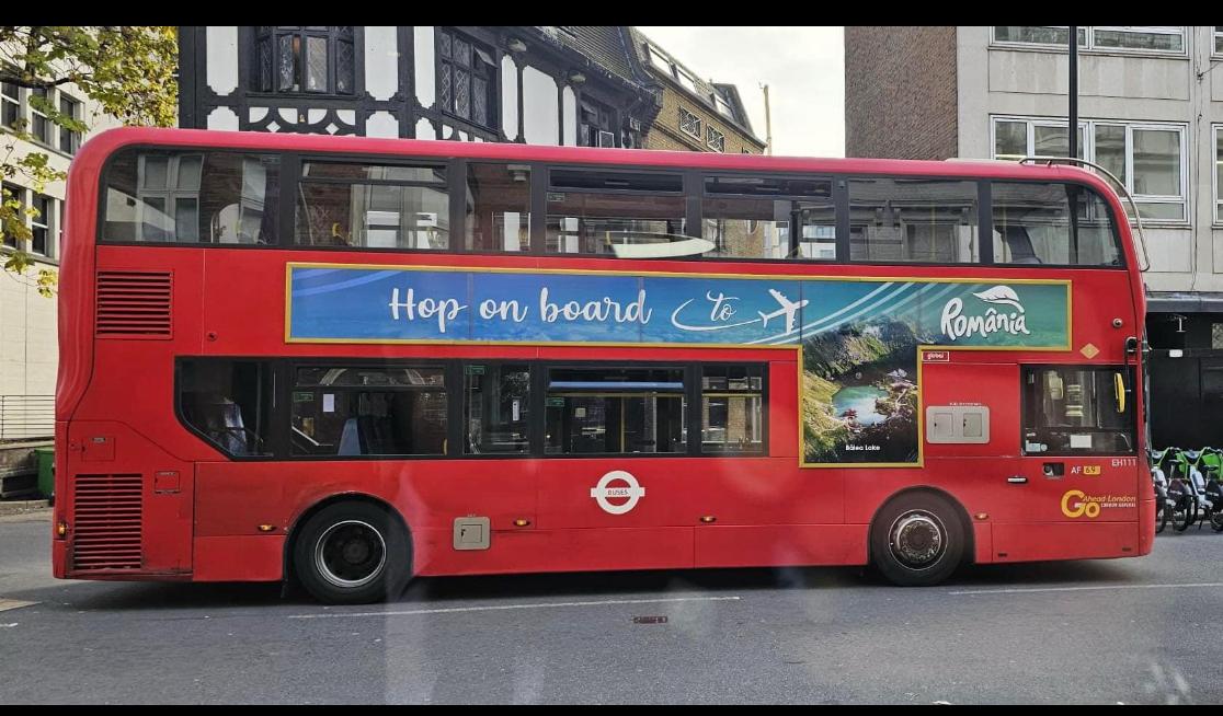 România este promovată turistic pe autobuzele supraetajate din Londra, Londra, Manchester, Birmingham și Liverpool