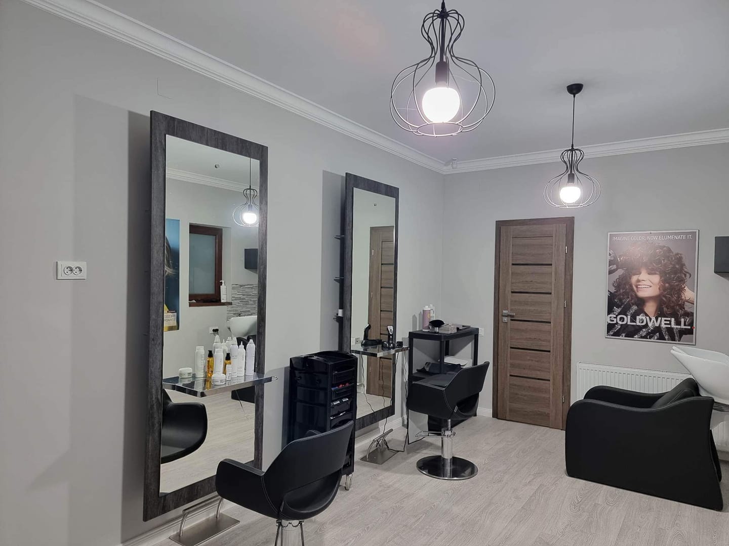 Topul celor mai mari 20 de companii din Mureș. Cel mai mare investitor nu este Ungaria, ci Elveția. Afacerile cu saloane de înfrumusețare predomină în județ