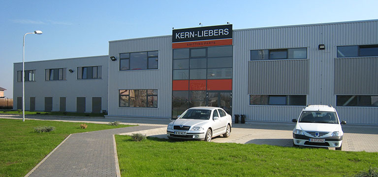 Profit.ro | Kern-Liebers, controlat de un fost parlamentar milionar german, extinde producția unei fabrici din România