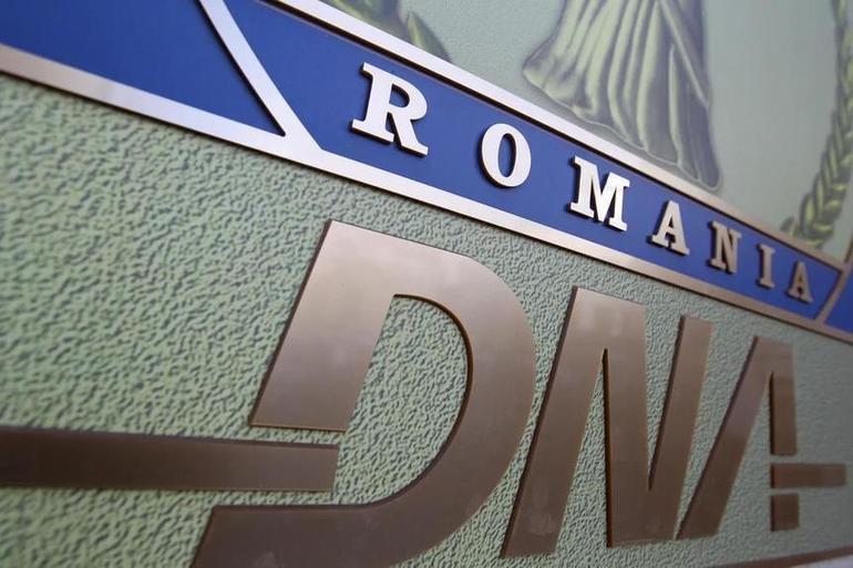 Profit.ro | Cinci oferte pentru digitalizarea DNA. Buget de peste 7 milioane de lei