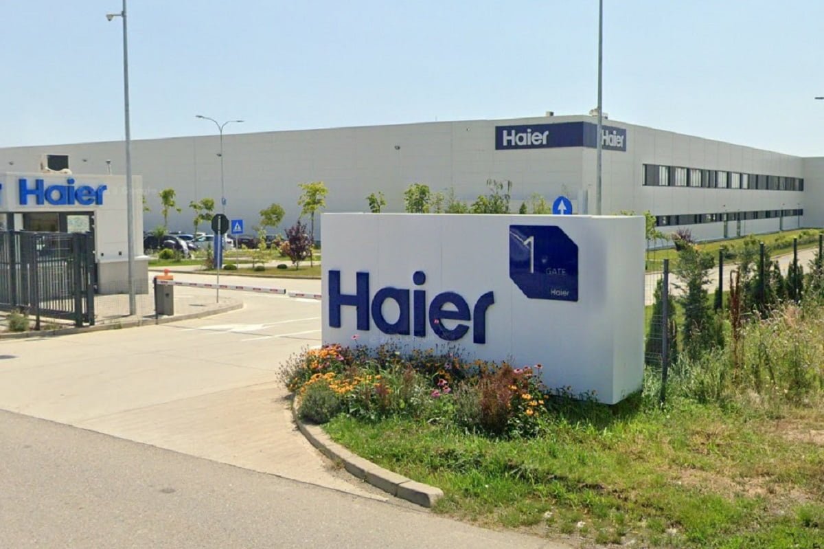 Eșecul fabricii de frigidere Haier din județul Prahova. China își direcționează investițiile în Ungaria, iar România este evitată