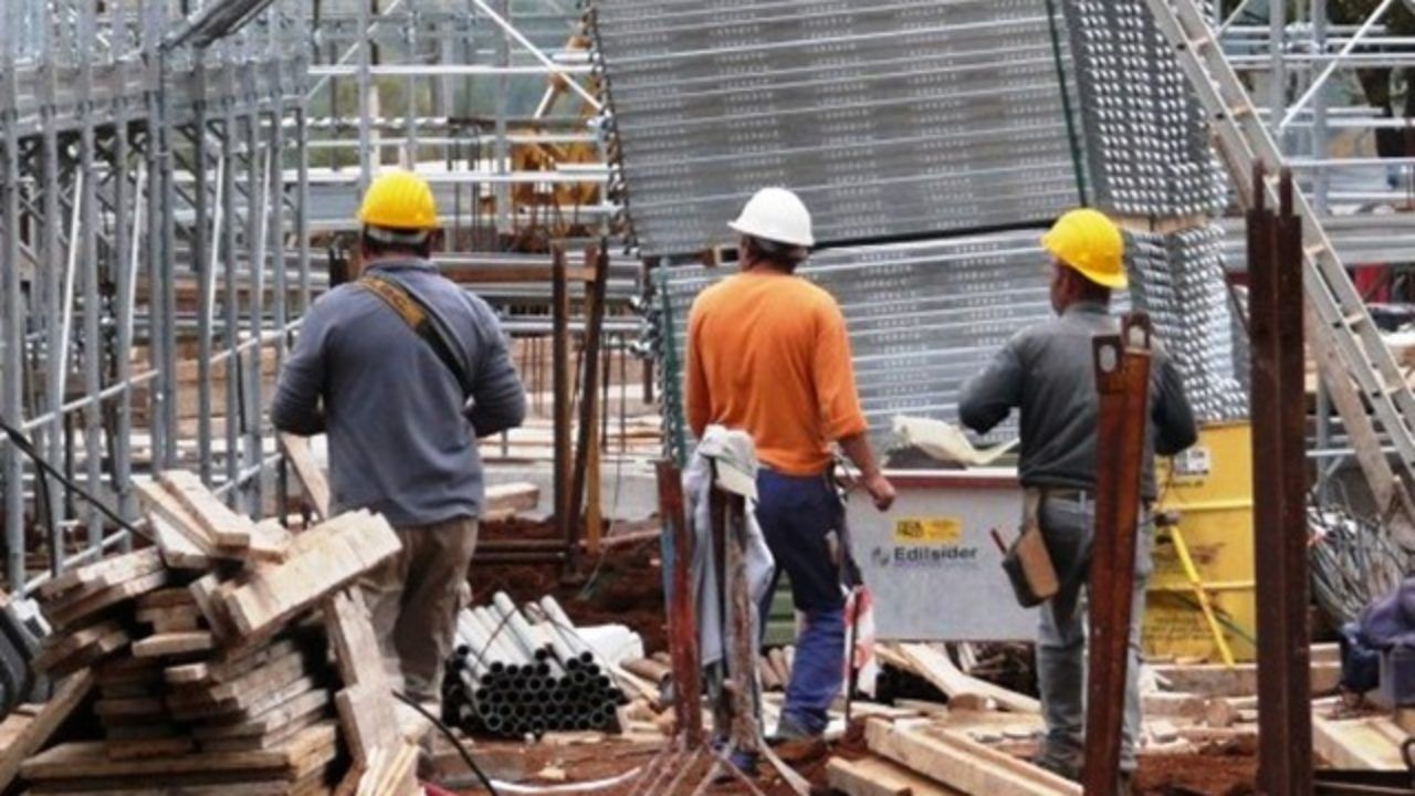 Companiile private se tem că nu își vor încasa la timp banii din contractele cu statul