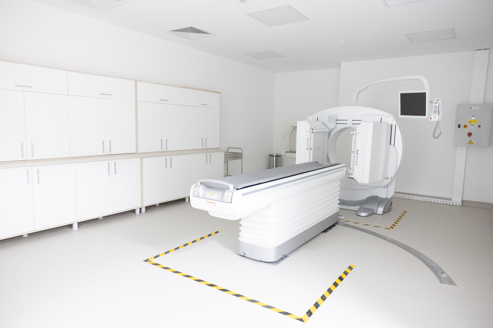 Analiza tranzacției de un miliard de euro. Firmele care alcătuiesc Regina Maria au venituri de peste 2 miliarde de lei. Creșterea a fost de 385% în 8 ani