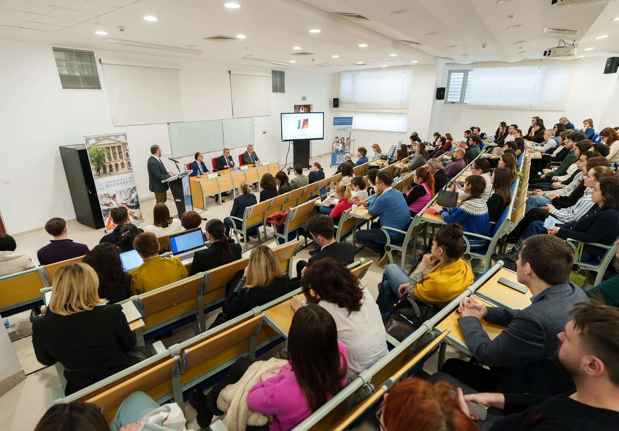 Inteligența Artificială a trecut testul Turing, evaluarea care măsoară dacă un AI se poate comporta ca un om