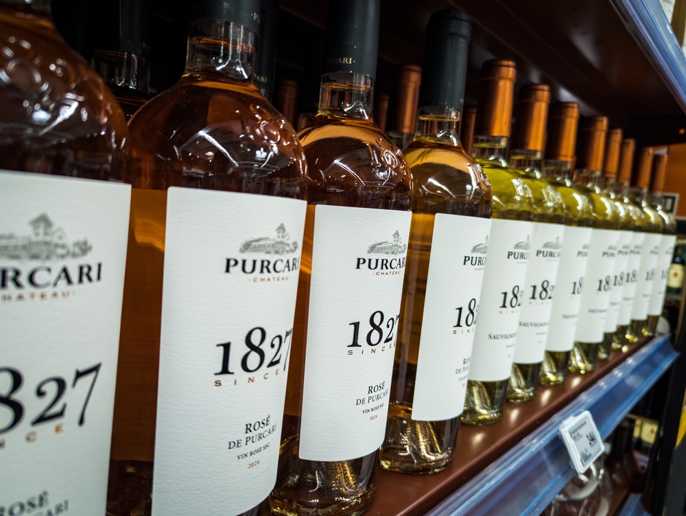 De ce contează | Grupul polonez Maspex vrea să preia Purcari. Topul firmelor cu acționariat polonez din România