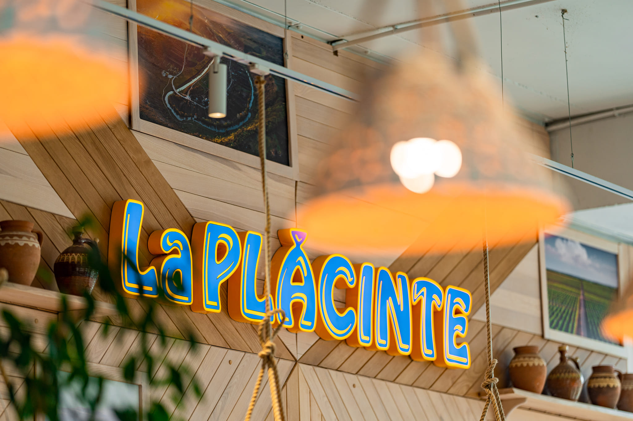 Profit.ro | Cum a intrat lanțul de restaurante „La Plăcinte” în insolvență