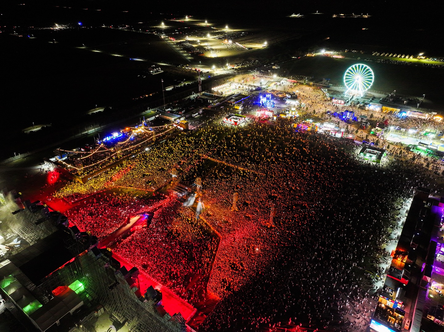 Veniturile organizatorilor festivalului „Beach, Please” au trecut de 7 milioane de euro. Afacerile festivalurilor din România ajung la 55 de milioane de euro