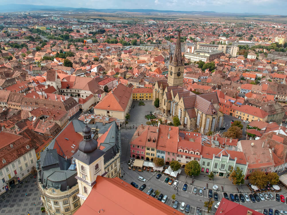 Sibiu în date. Profiturile companiilor din județ au crescut cu peste 500% în ultimii 17 ani. Dezvoltarea software este una dintre cele mai populare activități din Sibiu