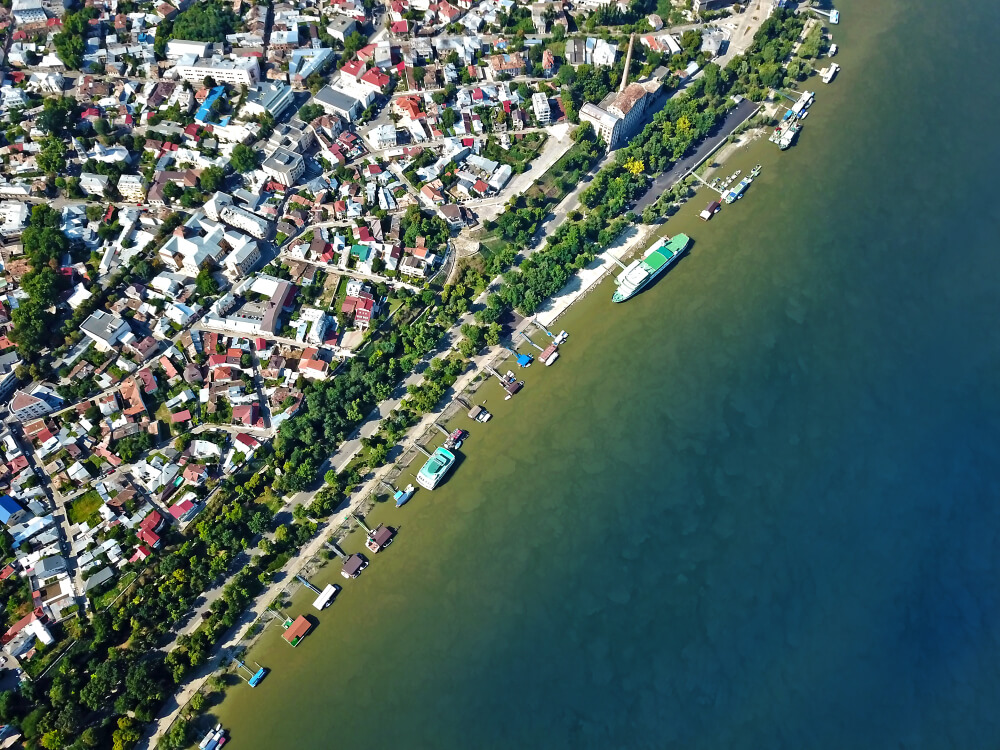 Brăila în date. Profiturile companiilor din județ au crescut cu aproape 290% în ultimii 17 ani. Se remarcă agricultura, comerțul și transporturile în economia locală