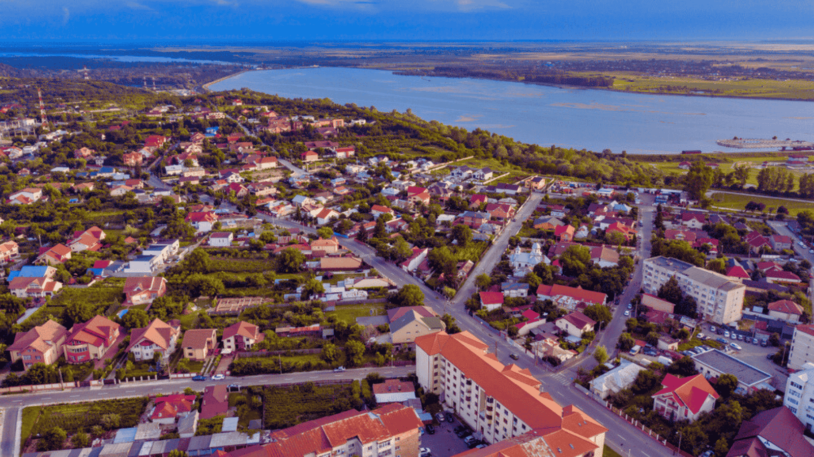 Olt în date. Profiturile companiilor din județ au crescut cu peste 250% în ultimii 17 ani. Industria domină topul celor mai mari jucători din Olt