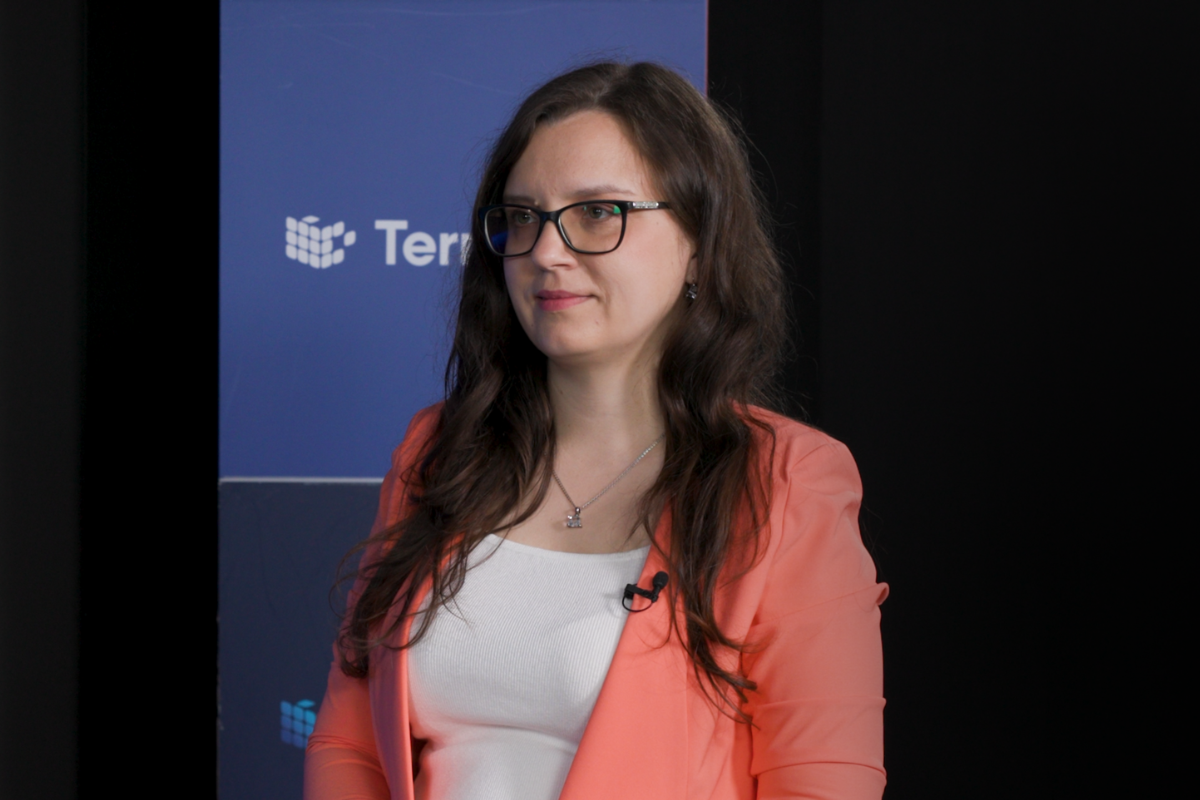 Irina Răilean, CFA, Mosaiq8: S-a dus vremea în care investeai și uitai de acei bani, cu încrederea că toate cresc oricum | Cu cifrele pe masă
