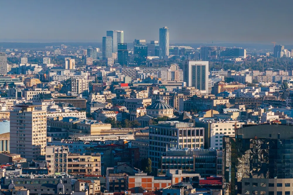 București în date. Energia și retailul domină topul firmelor. Profiturile companiilor din Capitală au crescut cu 290% în peri
